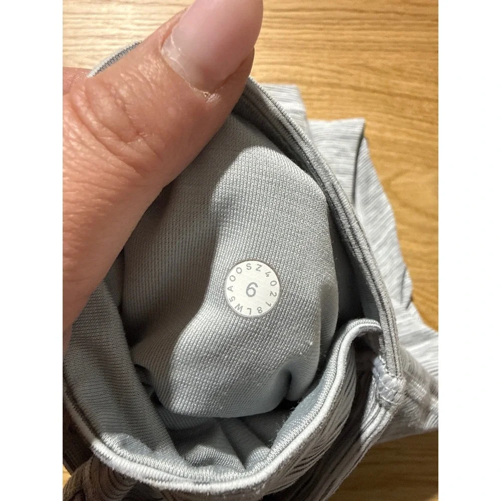 Lululemon Train Times 7/8 Pant 25